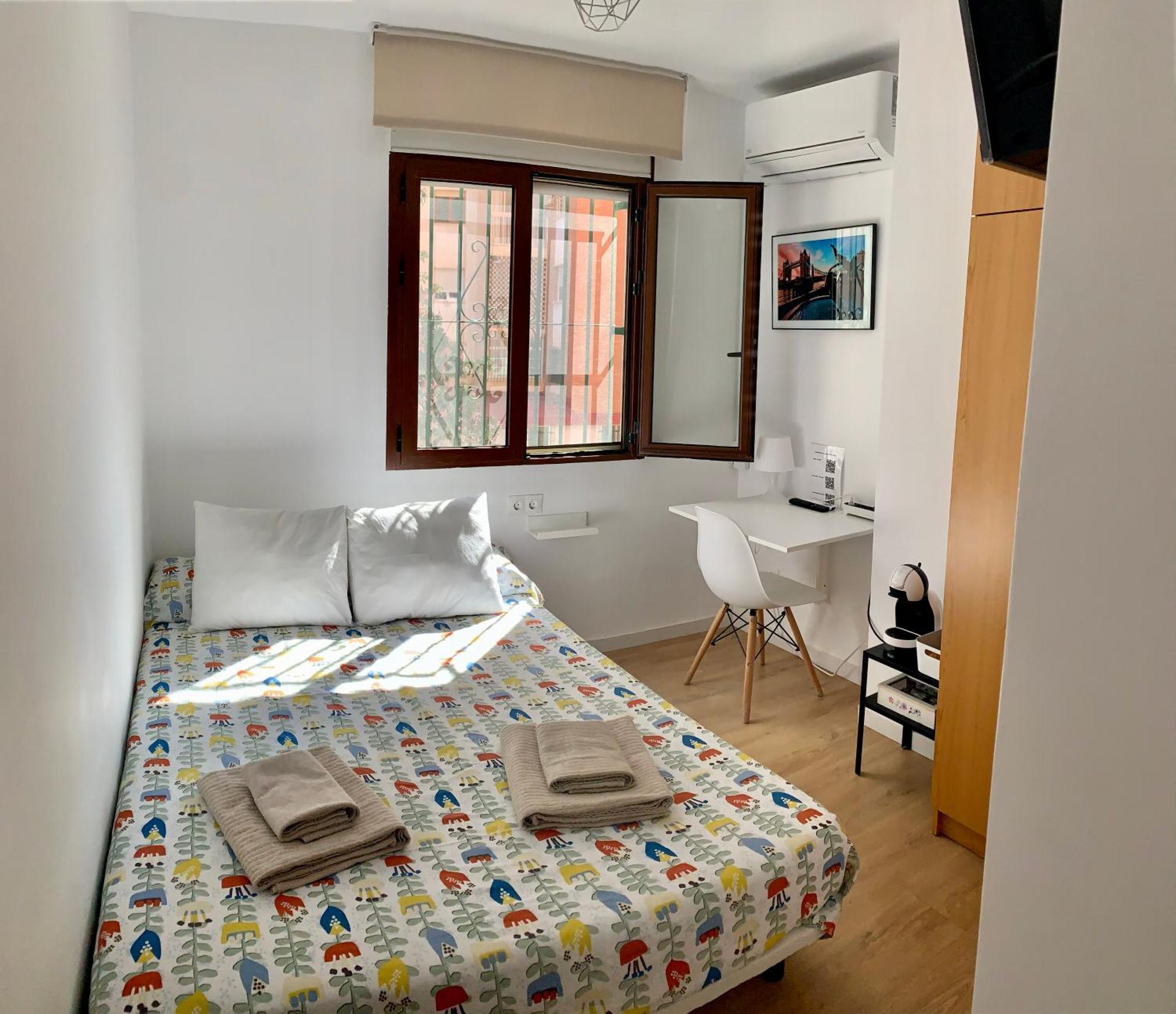 Habitacion Gonzalez มาลากา ภายนอก รูปภาพ